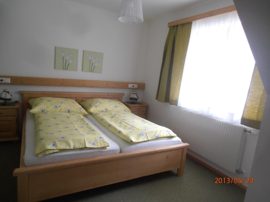 Huberbauer Villa Johnsbach Szoba fotó